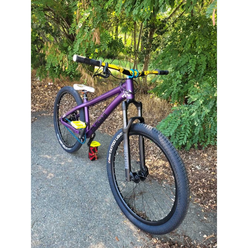 SONIC BOOM DIRT PUMP BIKE